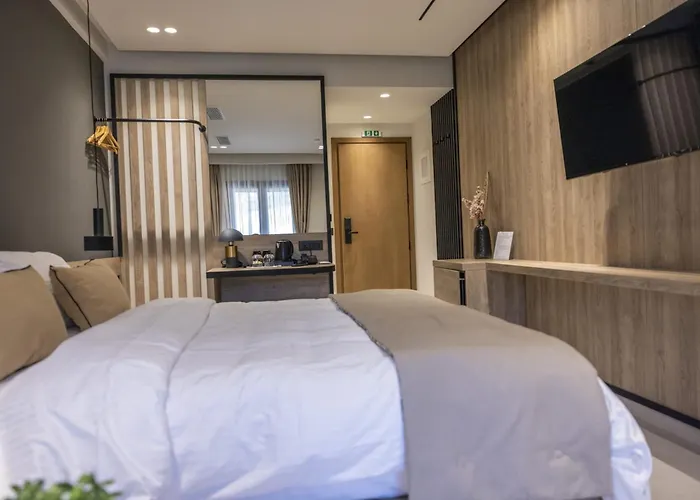 Polyzos Luxury Meteora #4 - Adults Friendly *